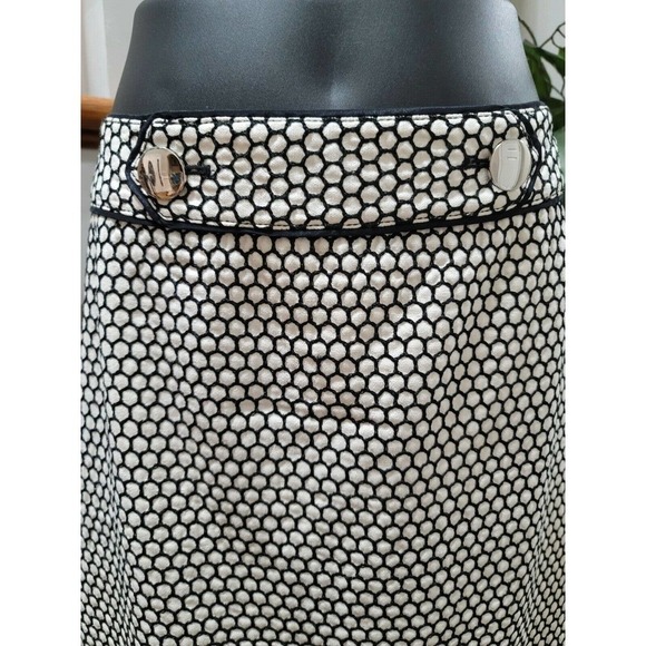 Ann Taylor Women's White Silk & Rayon Button Closure Knee Length Skirt Size 4 - Picture 3 of 7